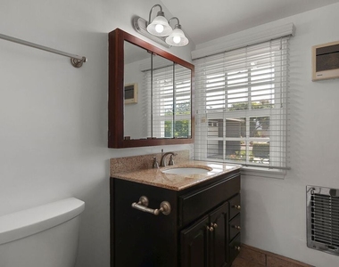 2884 Dunleer Place - Photo Thumbnail 11