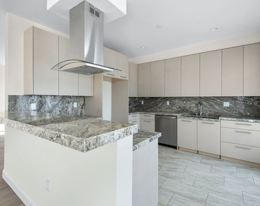 1429 S Bedford Street - Photo Thumbnail 2