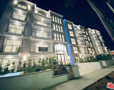1237 S Holt Avenue - Photo Thumbnail 1
