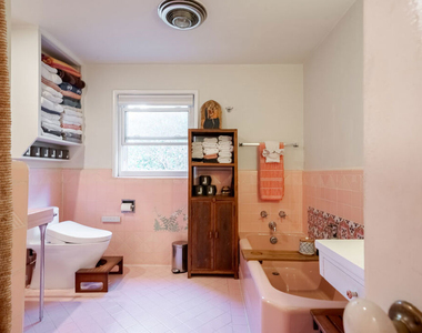 17401 Londelius Street - Photo Thumbnail 23
