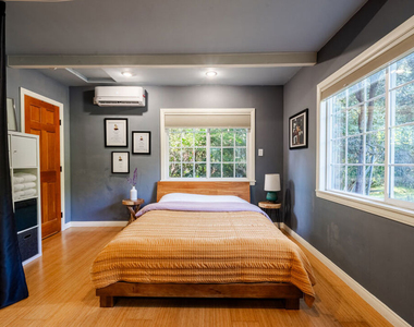 17401 Londelius Street - Photo Thumbnail 33