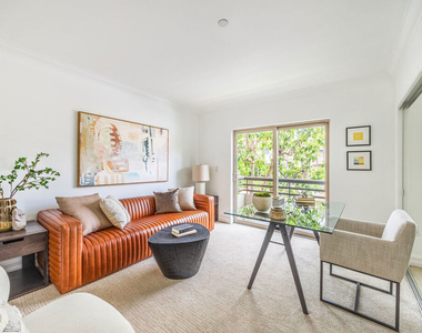 951 Granville Avenue - Photo Thumbnail 17