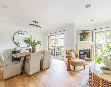951 Granville Avenue - Photo Thumbnail 8