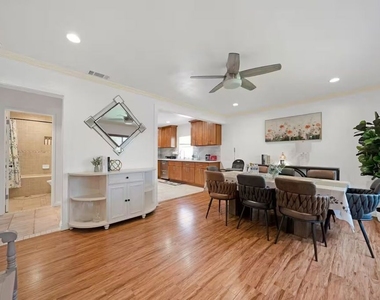 15213 Daphne Avenue - Photo Thumbnail 1