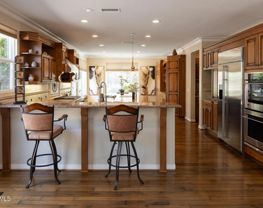 1508 Warm Springs Avenue - Photo Thumbnail 10