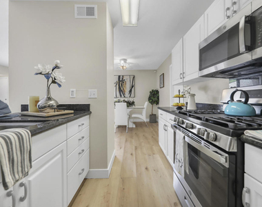 74237 Catalina Way - Photo Thumbnail 11
