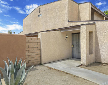 74237 Catalina Way - Photo Thumbnail 2