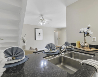 74237 Catalina Way - Photo Thumbnail 10