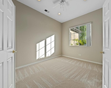 79862 Amora Drive - Photo Thumbnail 27
