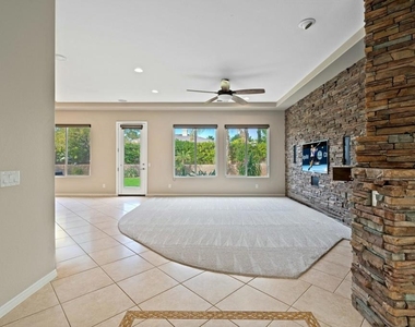 79862 Amora Drive - Photo Thumbnail 8