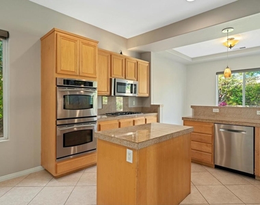 79862 Amora Drive - Photo Thumbnail 16