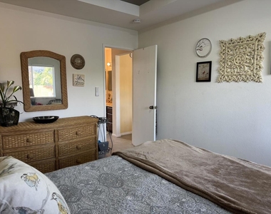 68640 Tachevah Drive - Photo Thumbnail 8