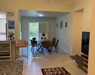 74960 San Simeon Drive - Photo Thumbnail 7