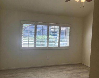 74960 San Simeon Drive - Photo Thumbnail 10