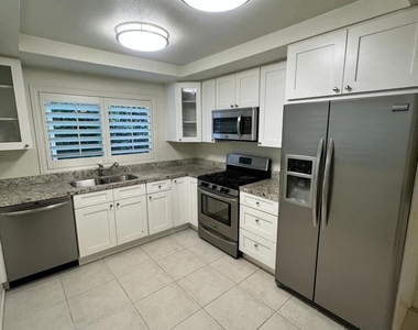 74960 San Simeon Drive - Photo Thumbnail 19