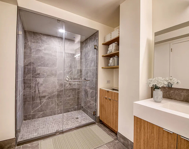  East 93rd Street - Photo Thumbnail 7