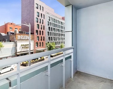152 Ludlow Street - Photo Thumbnail 3
