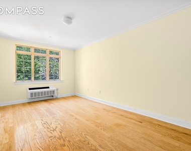 120th Street - Photo Thumbnail 1
