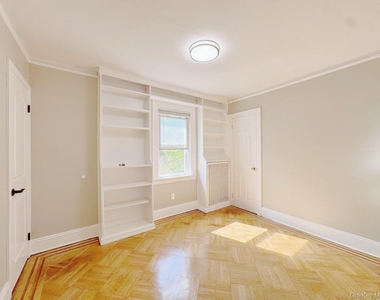 7159 Kessel Street - Photo Thumbnail 14
