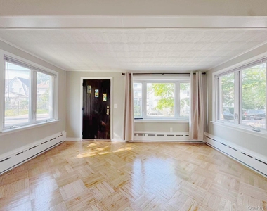 7159 Kessel Street - Photo Thumbnail 4