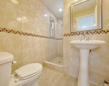 7159 Kessel Street - Photo Thumbnail 8