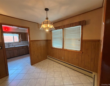 2518 South Avenue - Photo Thumbnail 4