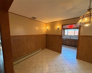 2518 South Avenue - Photo Thumbnail 3