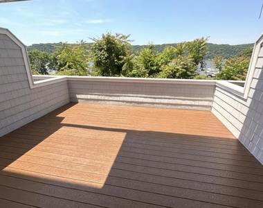 213 River View Drive - Photo Thumbnail 14