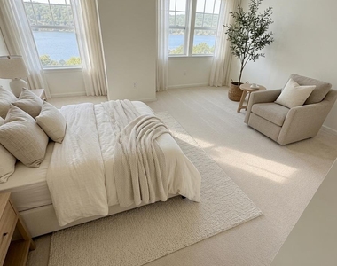 213 River View Drive - Photo Thumbnail 9