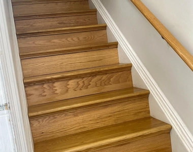 18419 89th Avenue - Photo Thumbnail 15
