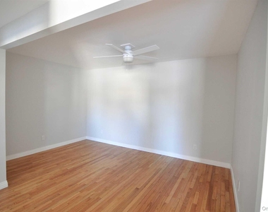 135 N Walnut Street - Photo Thumbnail 9