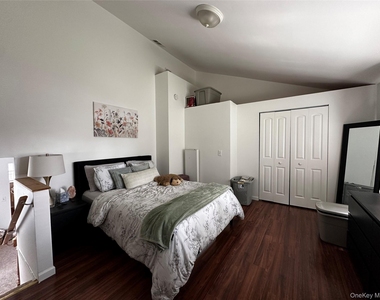 18 Green Place - Photo Thumbnail 4