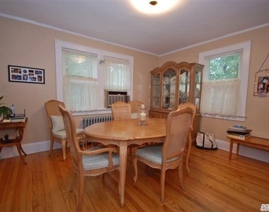 7 Aberdeen Drive - Photo Thumbnail 2