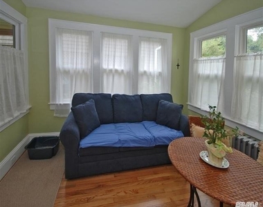 7 Aberdeen Drive - Photo Thumbnail 6