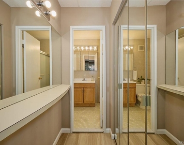 2 Consulate Drive - Photo Thumbnail 13