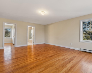 243 Knollwood Avenue - Photo Thumbnail 19