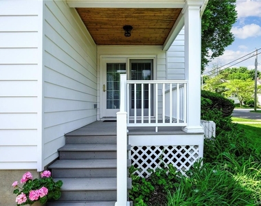107 Lee Road - Photo Thumbnail 24