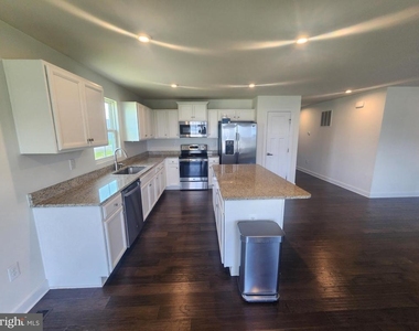 771 Switchgrass Court - Photo Thumbnail 6