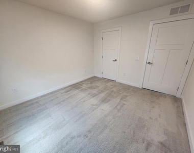 771 Switchgrass Court - Photo Thumbnail 16