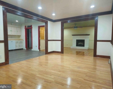 159 Olde Concord Road - Photo Thumbnail 12