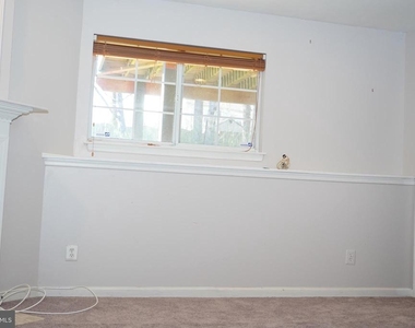 14882 Geranium Court - Photo Thumbnail 41