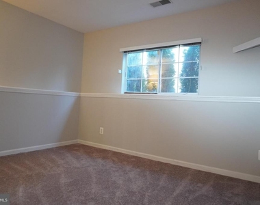 14882 Geranium Court - Photo Thumbnail 45