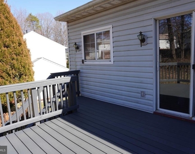 14882 Geranium Court - Photo Thumbnail 10