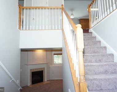 14882 Geranium Court - Photo Thumbnail 37