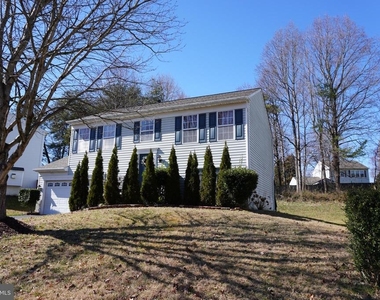 14882 Geranium Court - Photo Thumbnail 9