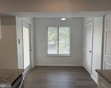 9574 Jayhawk Terrace - Photo Thumbnail 20