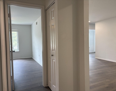 9574 Jayhawk Terrace - Photo Thumbnail 5