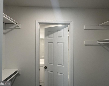 9574 Jayhawk Terrace - Photo Thumbnail 10