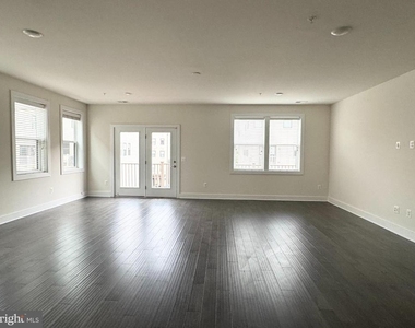 44858 Tiverton Square - Photo Thumbnail 14
