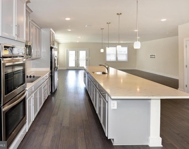 44858 Tiverton Square - Photo Thumbnail 12